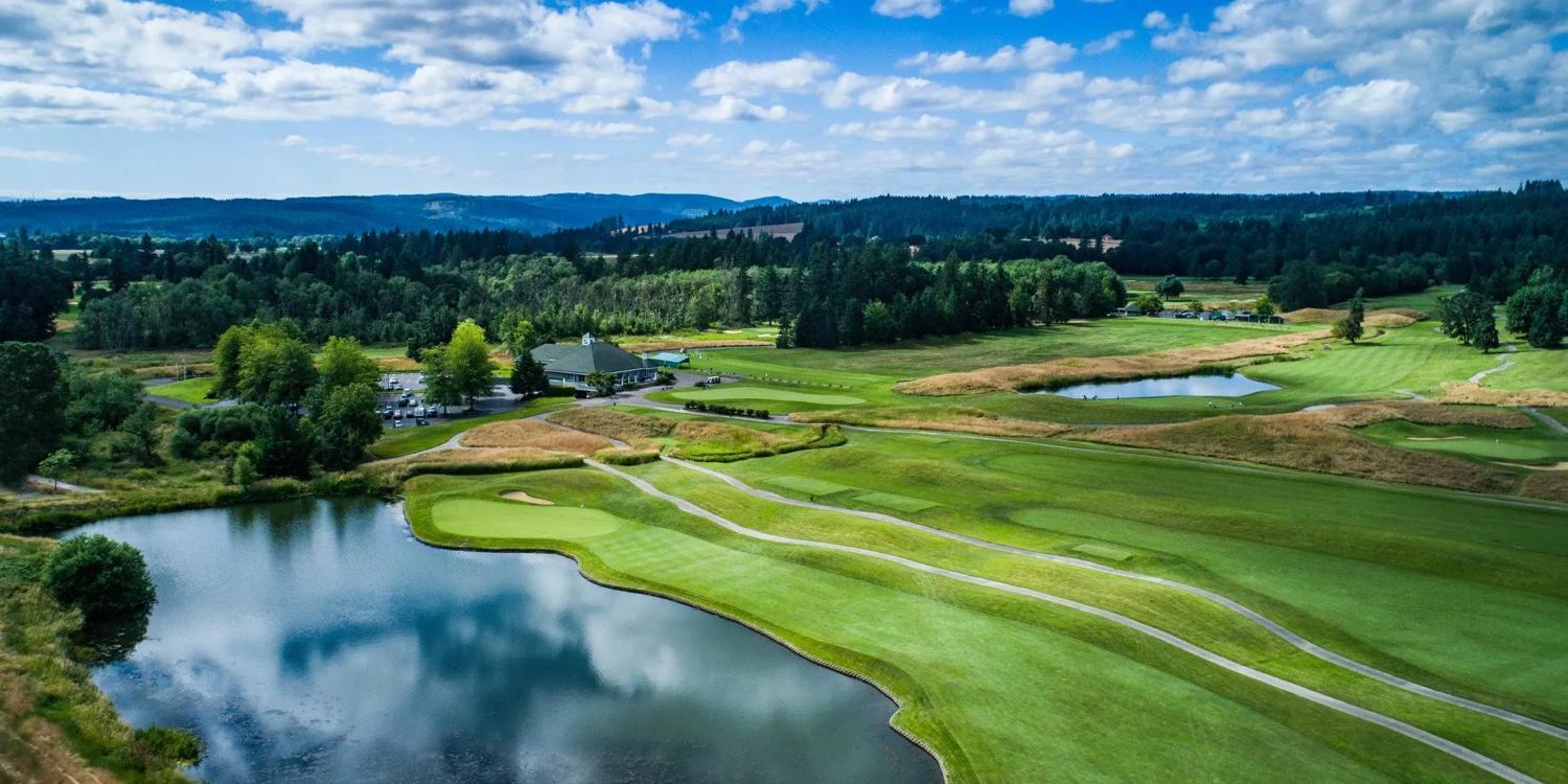 Ghost Creek Clubhouse at Pumpkin Ridge