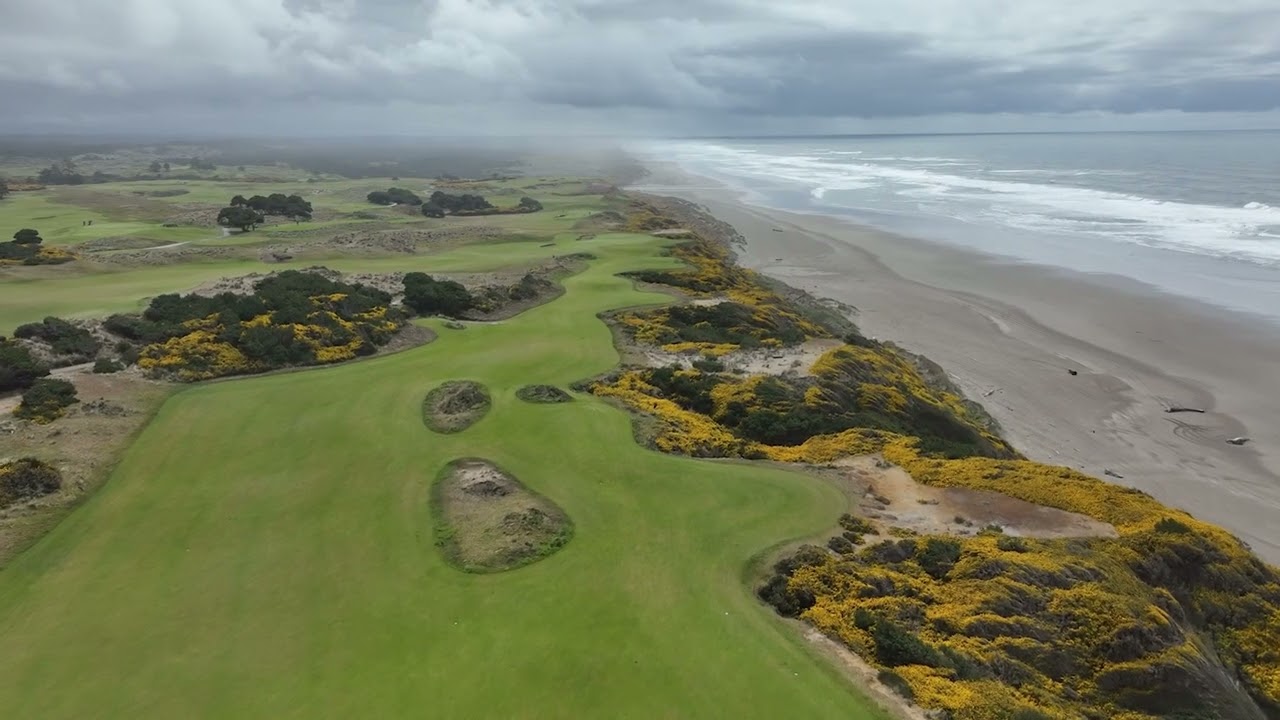 The Building of Bandon Dunes Golf Resort